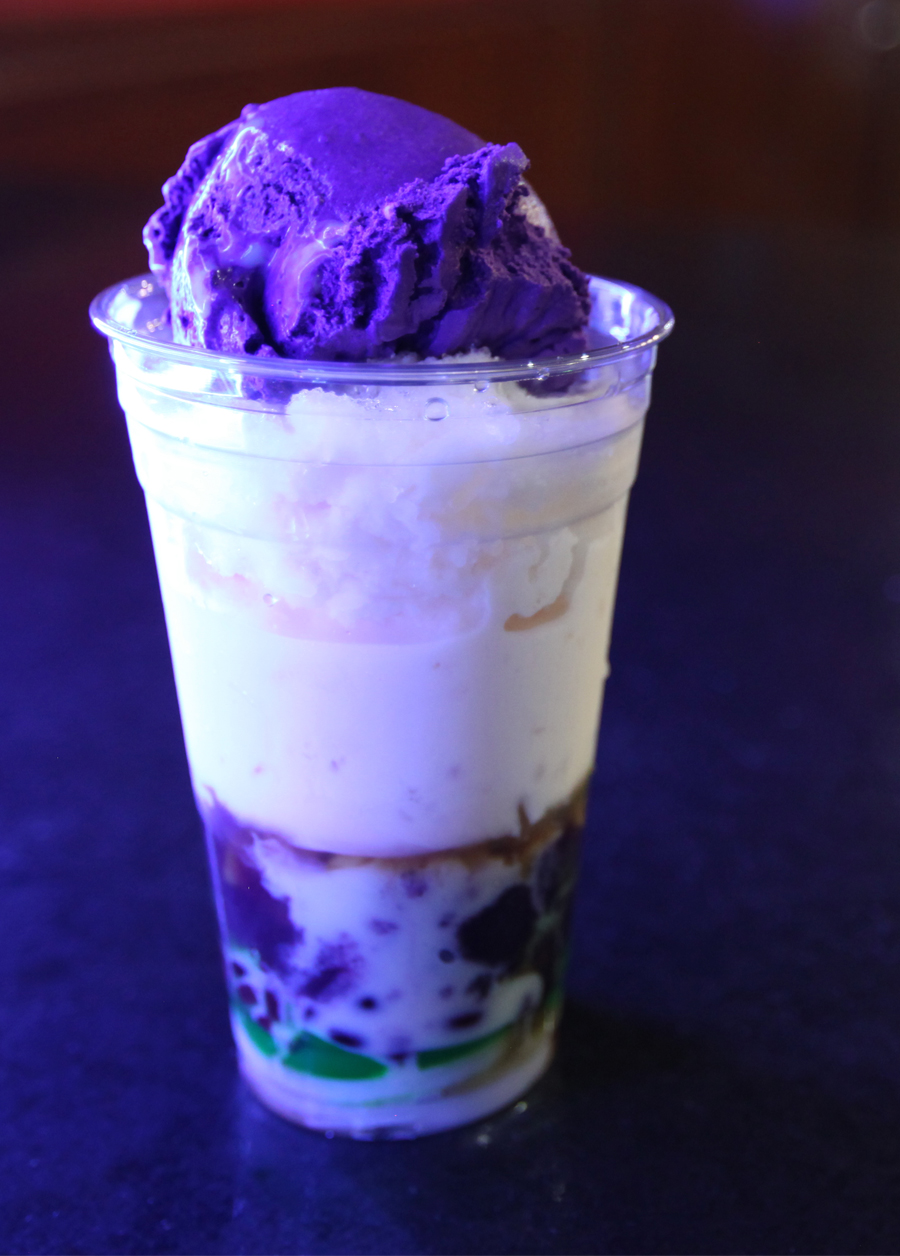 A photo of a large serving of halo halo